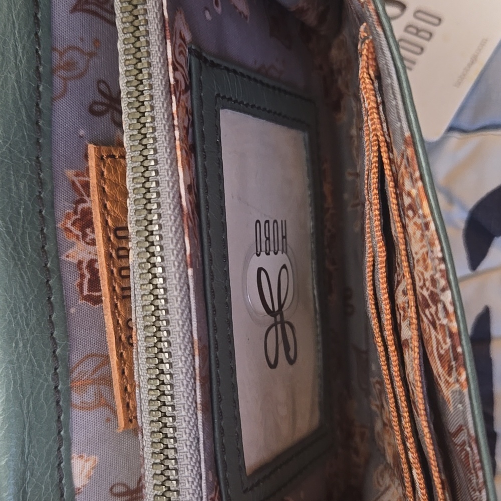 Hobo Jetty Crossbody Purse in Bottle Green - Picture 7 of 8